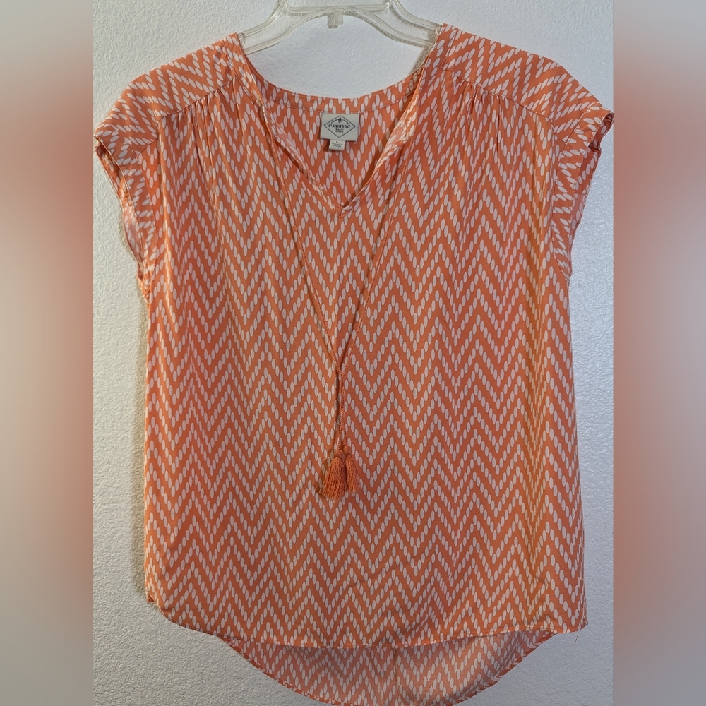 St. John's Bay Design Women's Blouse, Size Large